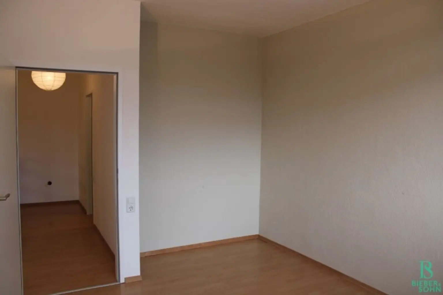 Zimmer 1