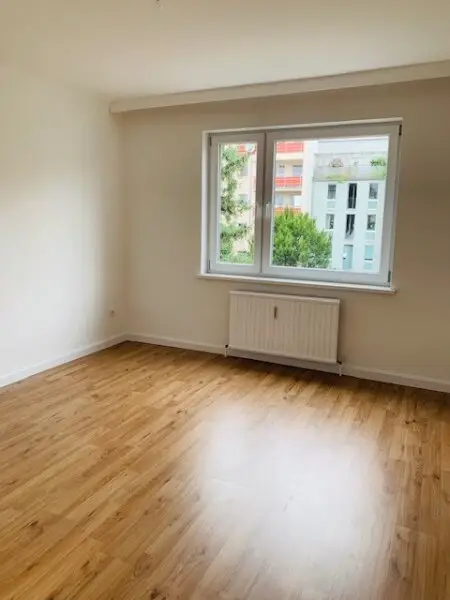 Geräumige 2 Zimmerwohnung in U-Bahn Nähe !