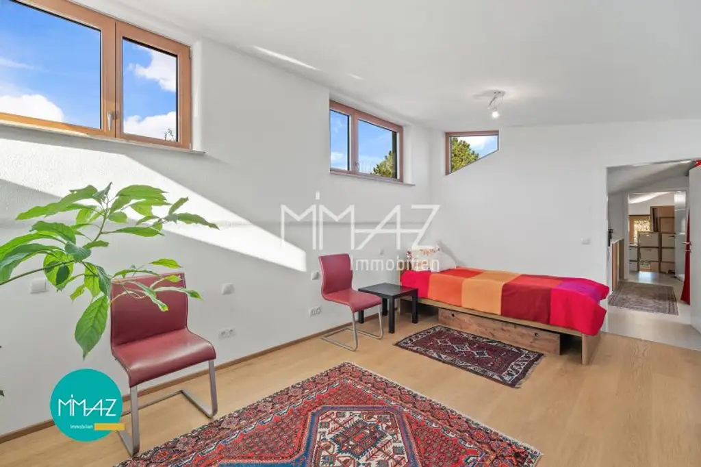 Großzügig • Hell • Außergewöhnlich! Lichtdurchflutetes Penthouse mit 3 Terrassen und Eigengarten! Weitblick inklusive!