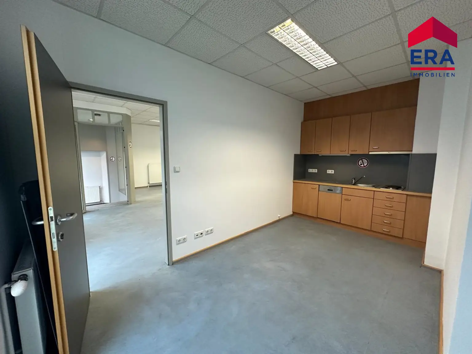 Attraktive Gewerbefläche im Zentrum von Poysdorf – vielseitig nutzbar & sofort verfügbar