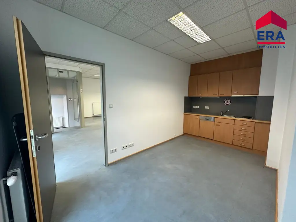 Attraktive Gewerbefläche im Zentrum von Poysdorf – vielseitig nutzbar & sofort verfügbar