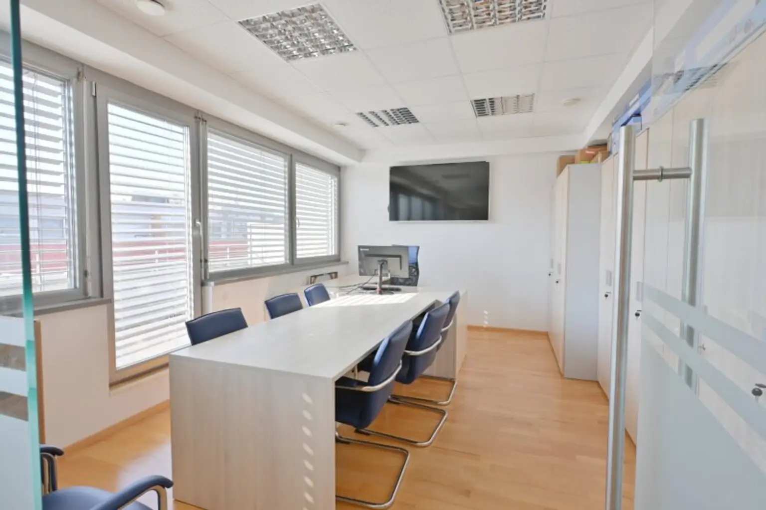 *** Anlageobjekt *** Vermietete Büroeinheit in Ljubljana