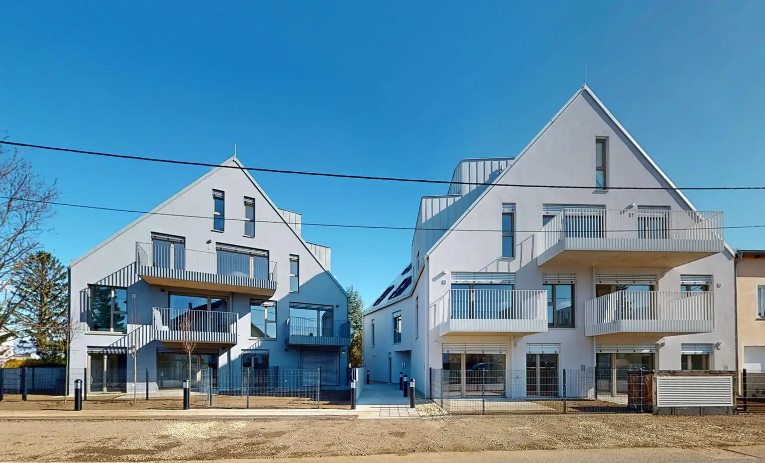2 - Zimmer - Neubau mit Balkon zur Miete