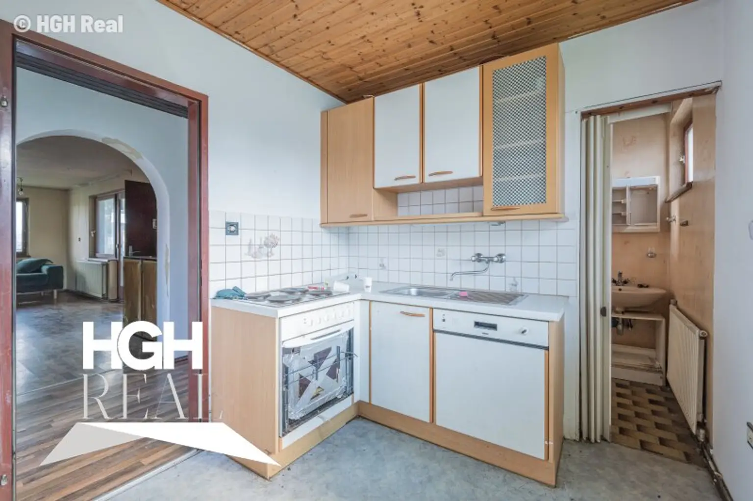 2231 Strasshof Charmanter Bungalow mit Garten und viel Potenzial nahe Bahnhof
