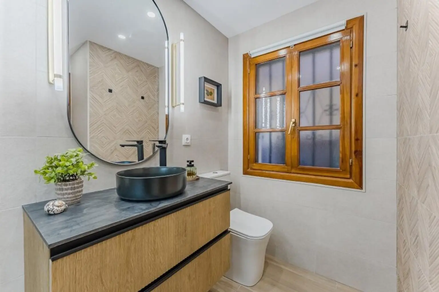 Renoviertes Investment-Apartment mit Ferienvermietungslizenz