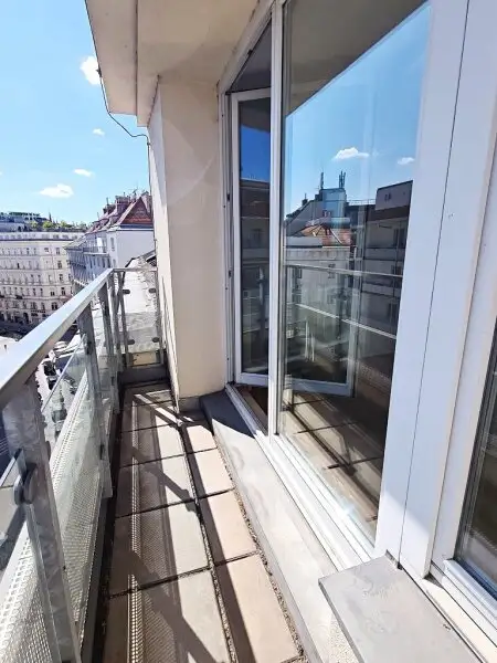 SALZTORGASSE, DONAUKANAL-NÄHE, 51 m2 Neubau mit Stehbalkon, 2 Zimmer, Komplettküche, Wannenbad, Parketten, Fernblick