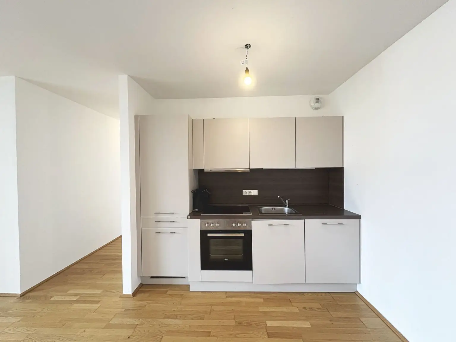 Q11 Leben in Simmering - 
Helle 3-Zimmer Wohnung mit Loggia und Deckenkühlung!