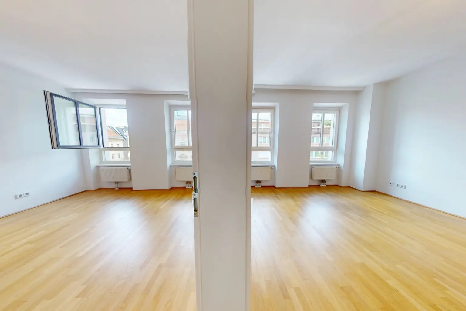 Wohn+Schlafzimmer