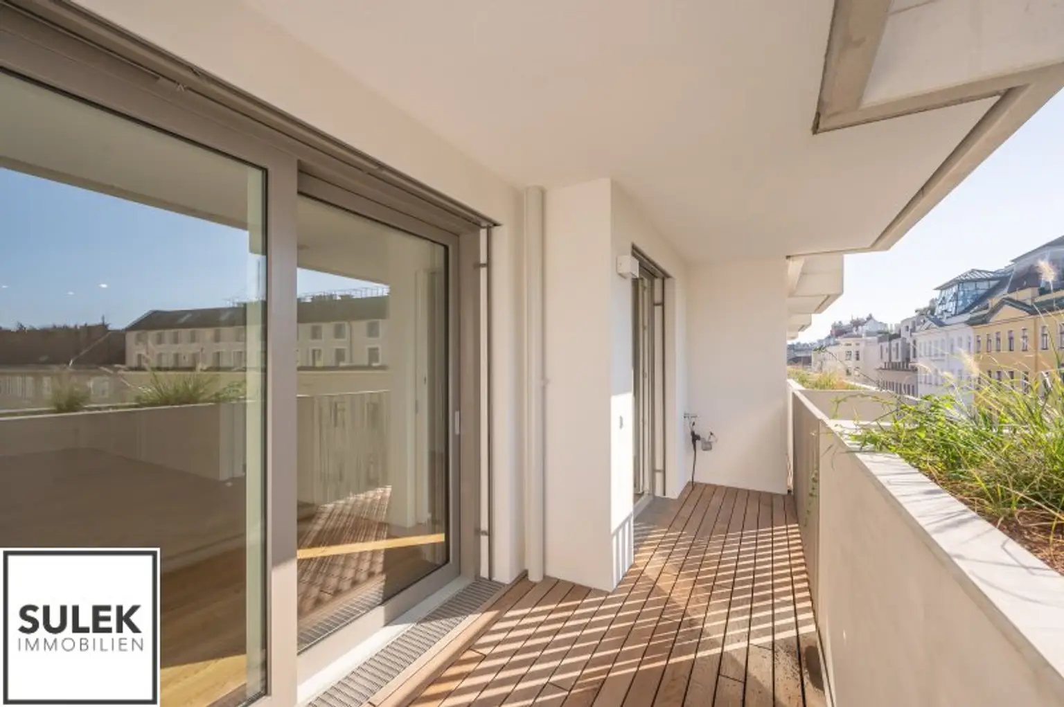 *ab 01/2026* 2 Zimmer Zweitbezugswohnung mit sonniger Loggia nahe U4