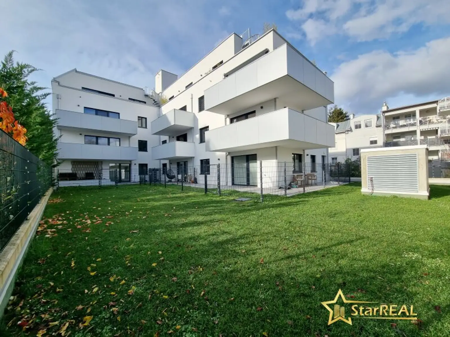 STILVOLLE 4-ZIMMER-ERSTBEZUGWOHNUNG IN ZENTRUMSNAHER LAGE VON MÖDLING - BALKON, 2 BÄDER & TIEFGARAGE OPTIONAL.