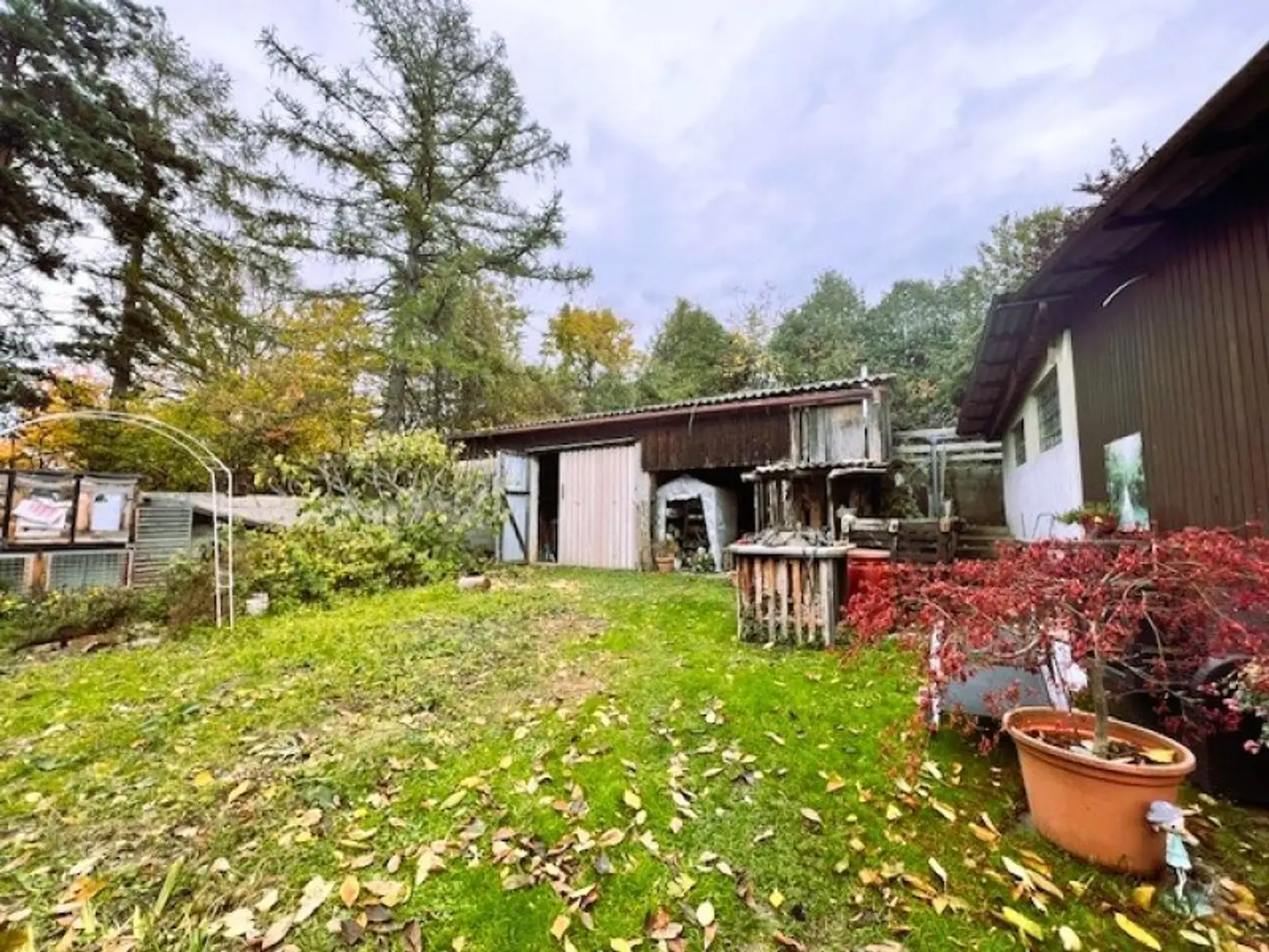 Selbstversorger Hof für die ganze Familie in ruhiger Lage und tollem Fernblick!