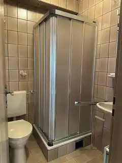 Duschbad EG