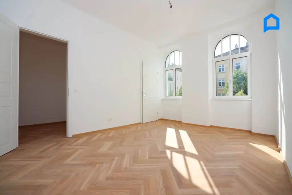 Schönbrunnblick-Gloriette, ERSTBEZUG, JETZT einziehen! Dachgeschoss NEU mit modernster Ausstattung148m² Wohnfläche, 4 Zimmer plus Nebenräume, auch Altbau Etagen-Wohnungen, teilweise Kurzzeitvermietung möglich !