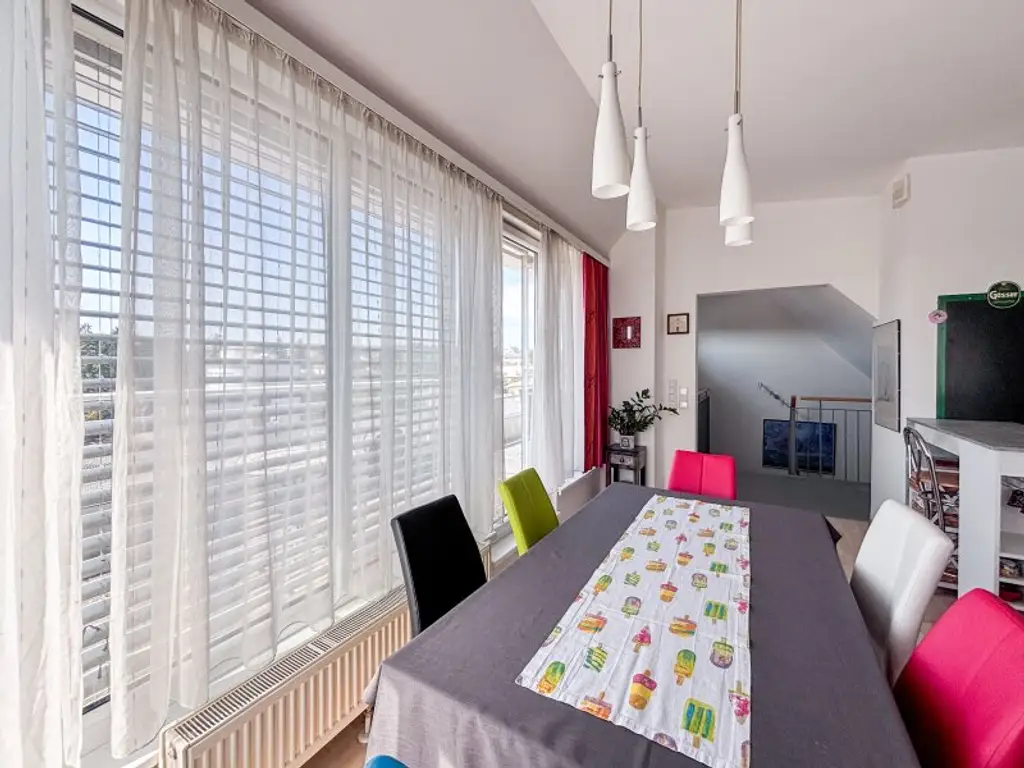 Sonnige DG-Maisonette-Wohnung in Stockerau – viel Platz für die ganze Familie!