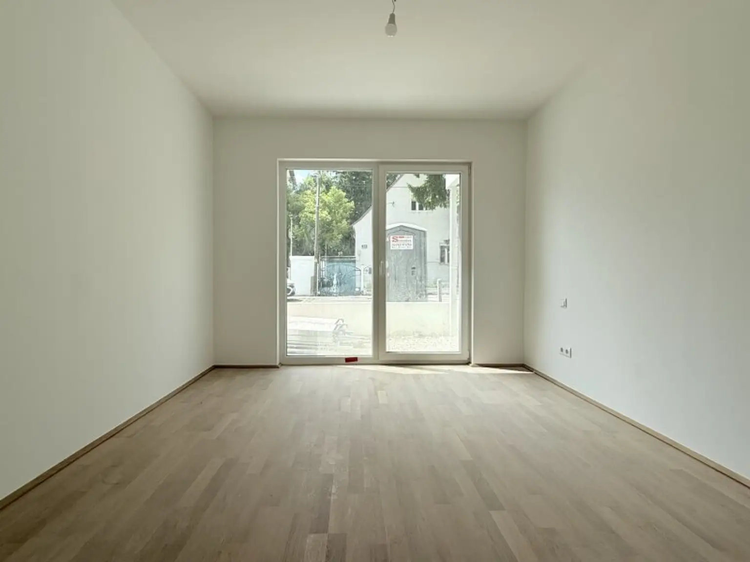 Provisionsfreie Anlegerwohnung! Traumhafte Dreizimmerwohnung mit Garten