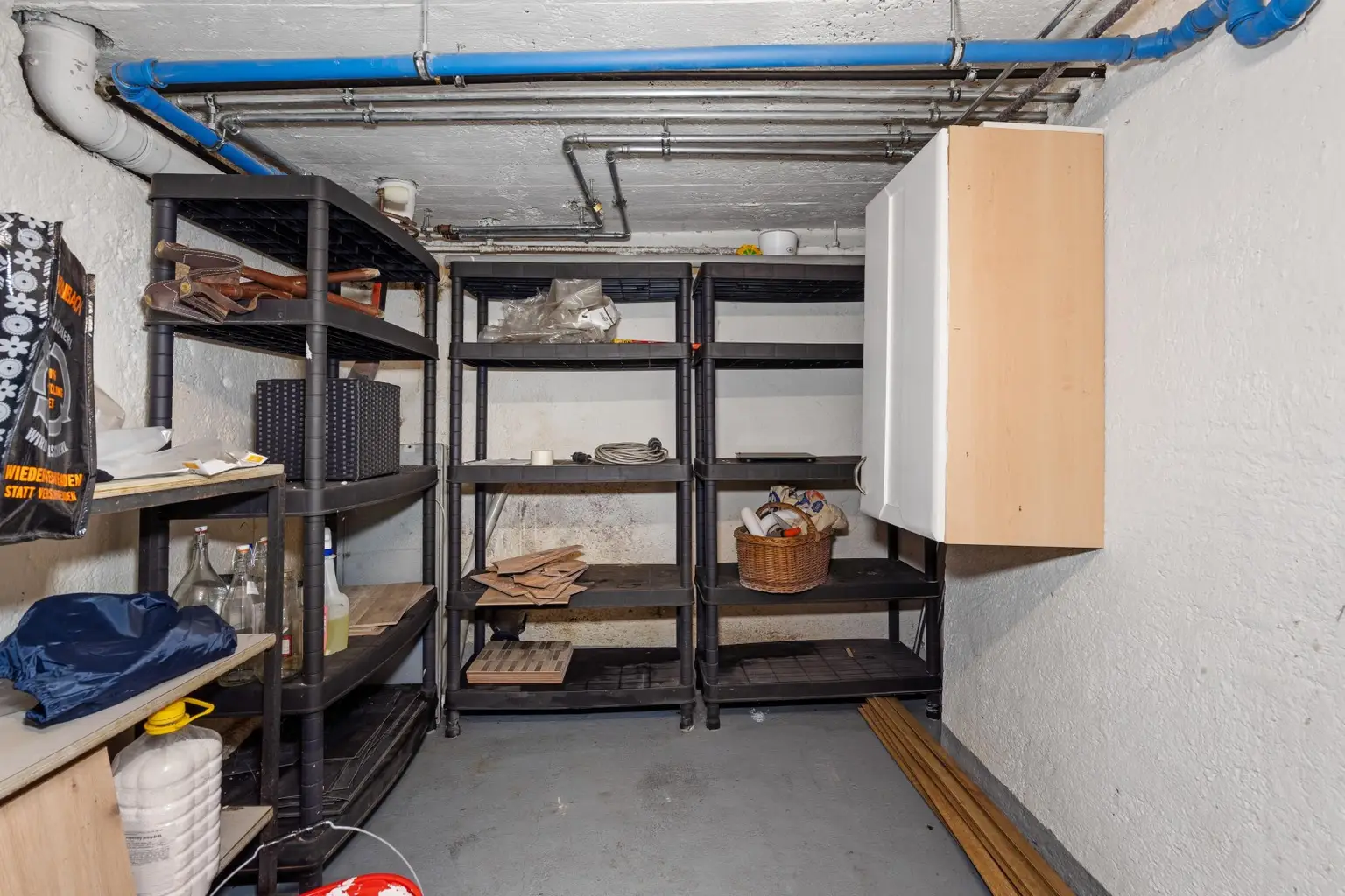"Ein-/Zweifamilienhaus in ruhiger Lage – mit Sauna & Kachelofen!"