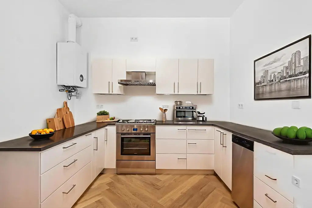 "Zum Verlieben – stilvolle Maisonette mit kleinem Garten & Terrasse!"