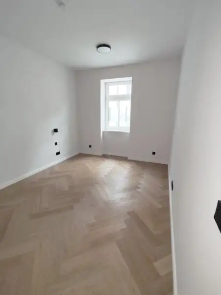 Krongasse! 3-Zimmer Altbau-Erstbezug in liebevoll saniertem Altbauhaus - Top13
