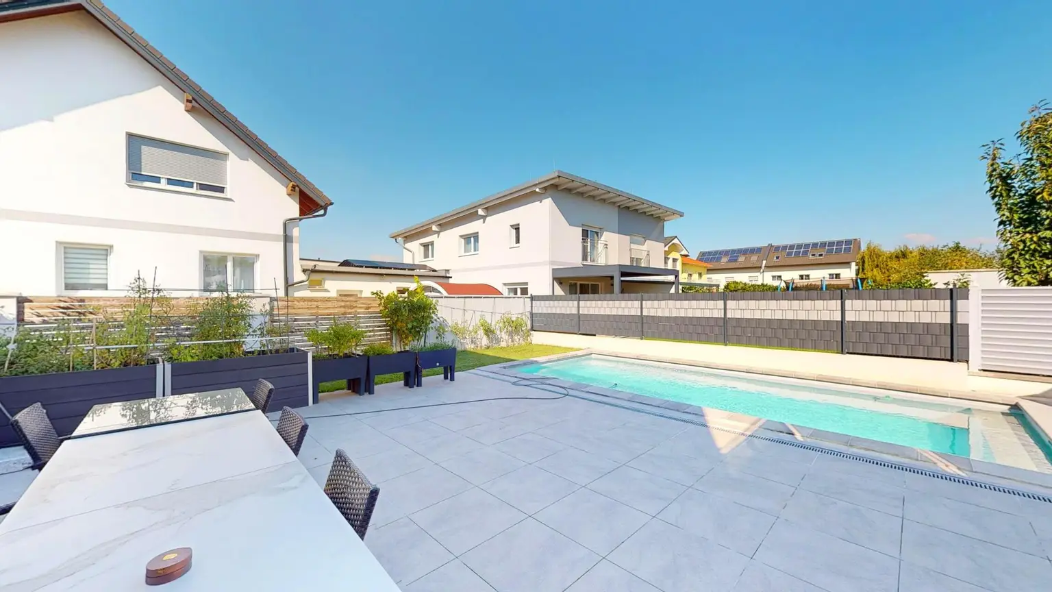 REPRÄSENTATIVE TRAUMVILLA IN BESTLAGE VON HIMBERG NÄHE WIEN & U1