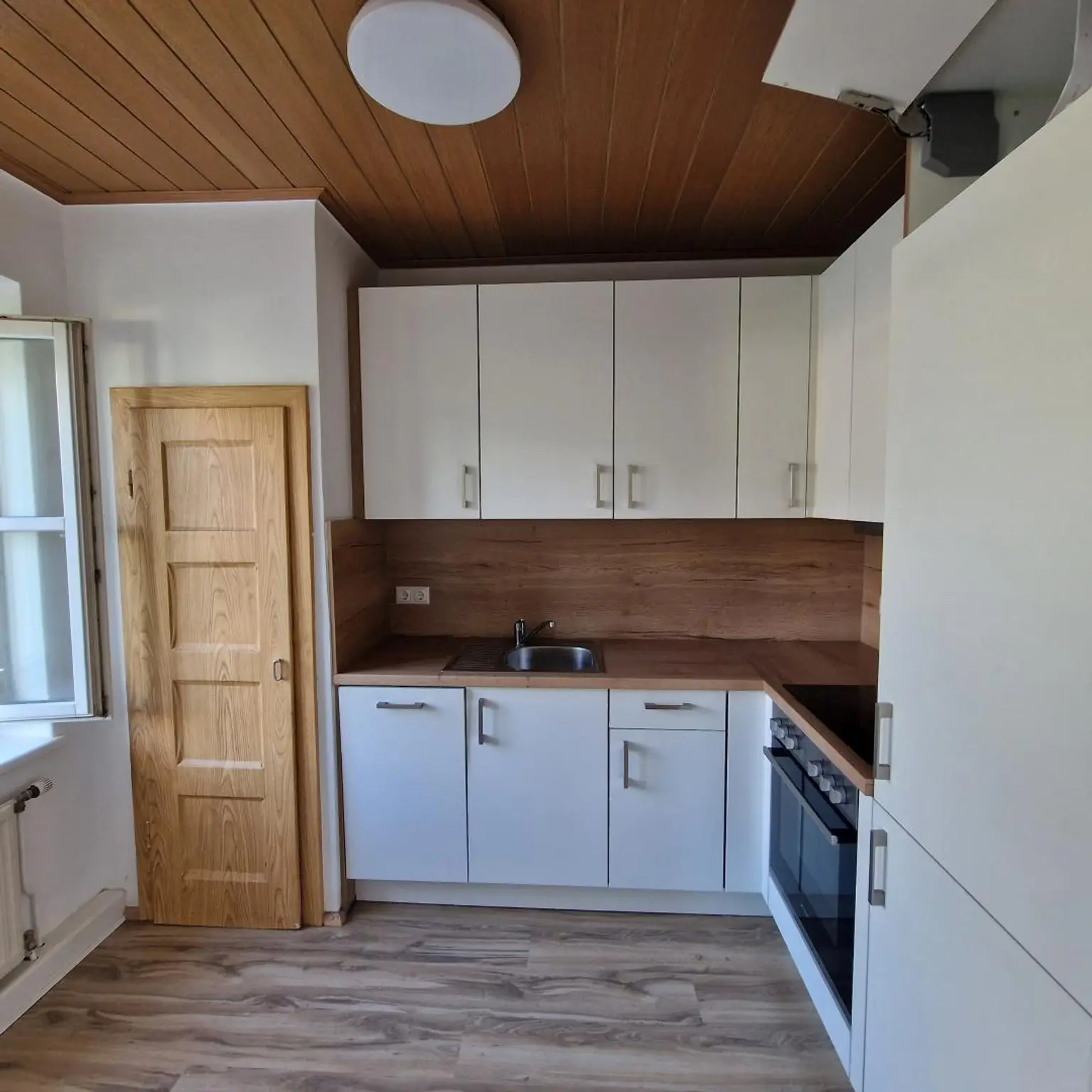 4-Zimmer-Wohnung im 1. Stock! Gartenmitbenützung! 1 Monat mietzinsfrei!