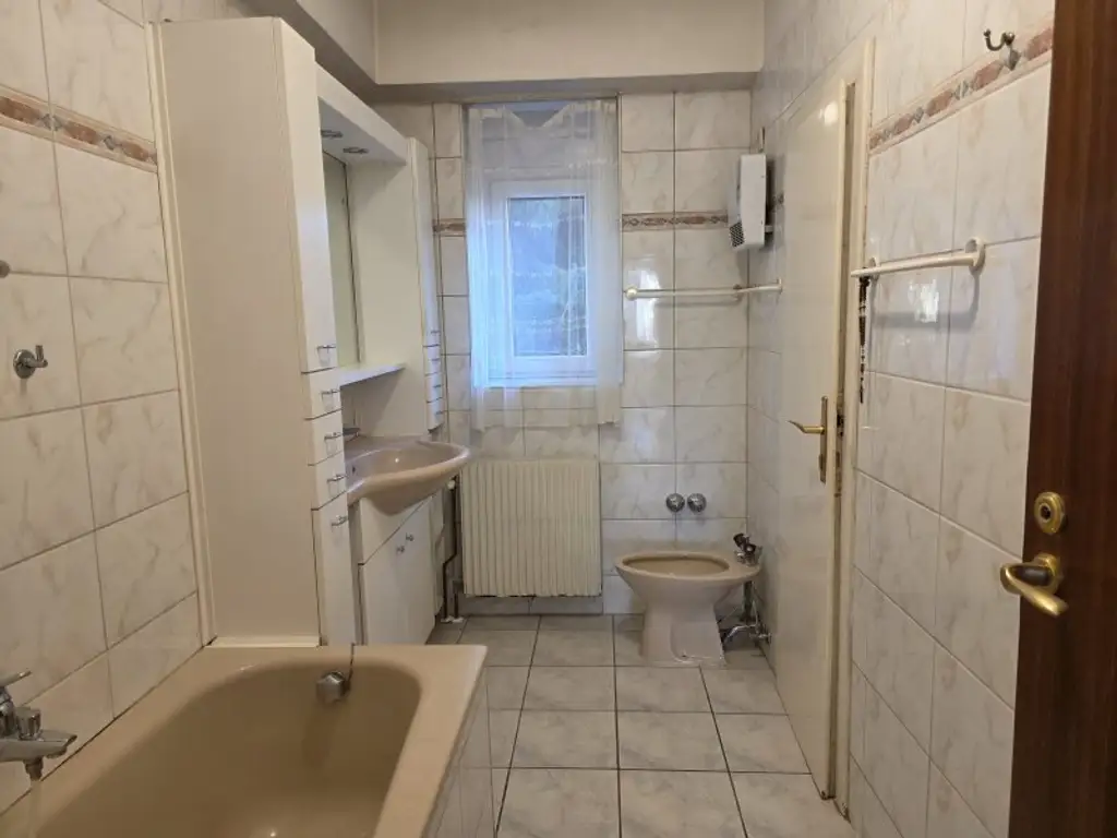 NEUER PREIS: 1875 m² großes GRUNDSTÜCK - DIREKT am Fuße des BISAMBERG - WESTAUSRICHTUNG