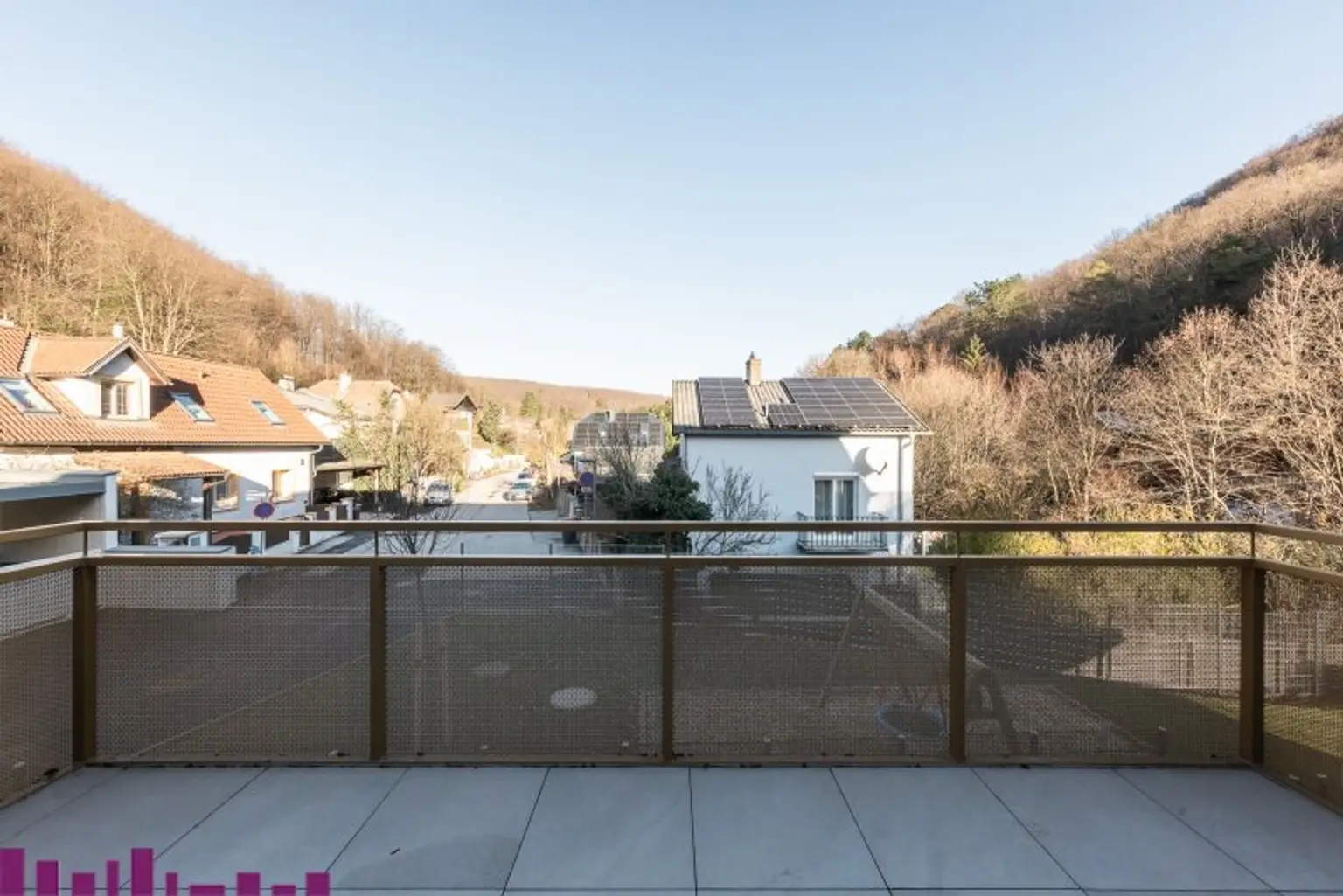 Sonnig, modern, gemütlich - mitten im Waldgebiet - PUR WOHNEN - bezugsfertig!