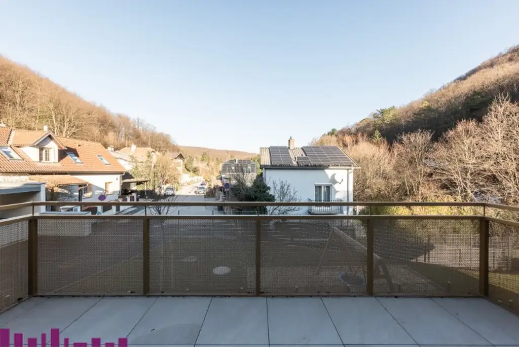 Sonnig, modern, gemütlich - mitten im Waldgebiet - PUR WOHNEN - bezugsfertig!