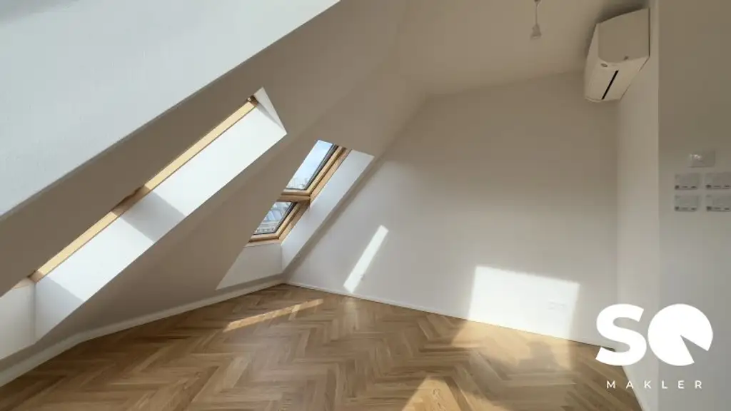 # SQ - EXKLUSIVE DACHGESCHOSSWOHNUNG IN 1030 WIEN - SEIDLGASSE - 2 ZIMMER - TOP 15