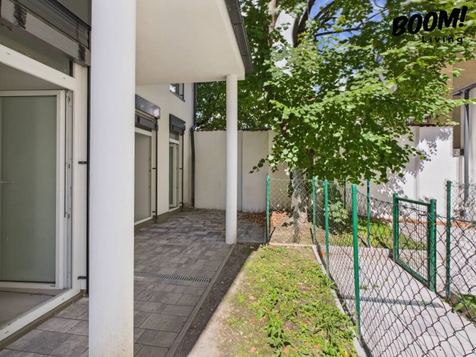 Hochwertig Revitalisierter Altbau mit Stil im 16. Bezirk – Garten & DG-Wohnungen // Großzügige Freiflächen