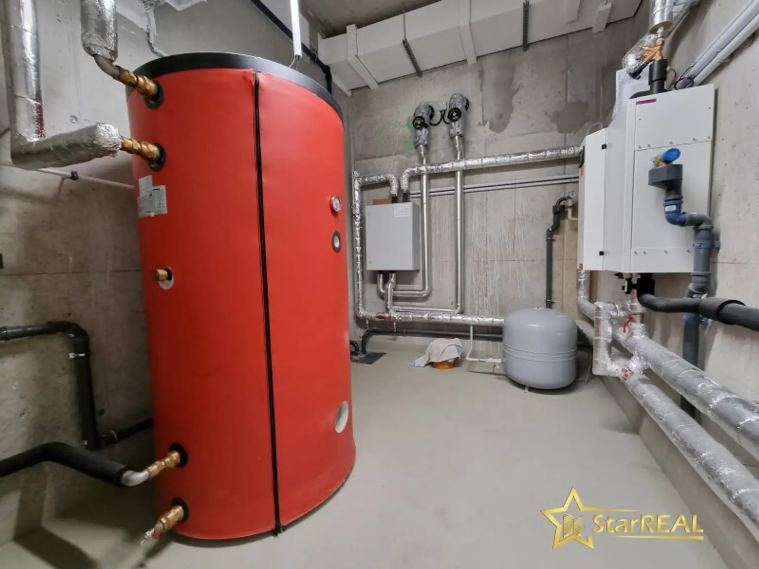 STILVOLLE 4-ZIMMER-ERSTBEZUGWOHNUNG IN ZENTRUMSNAHER LAGE VON MÖDLING - BALKON, 2 BÄDER & TIEFGARAGE OPTIONAL.