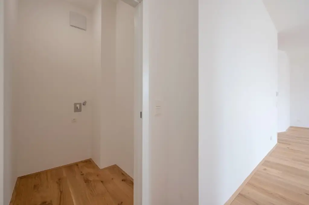 ++FonteFlats++ Fantastischer 4-Zimmer Dachgeschoss-ERSTBEZUG mit großartiger Dachterrasse