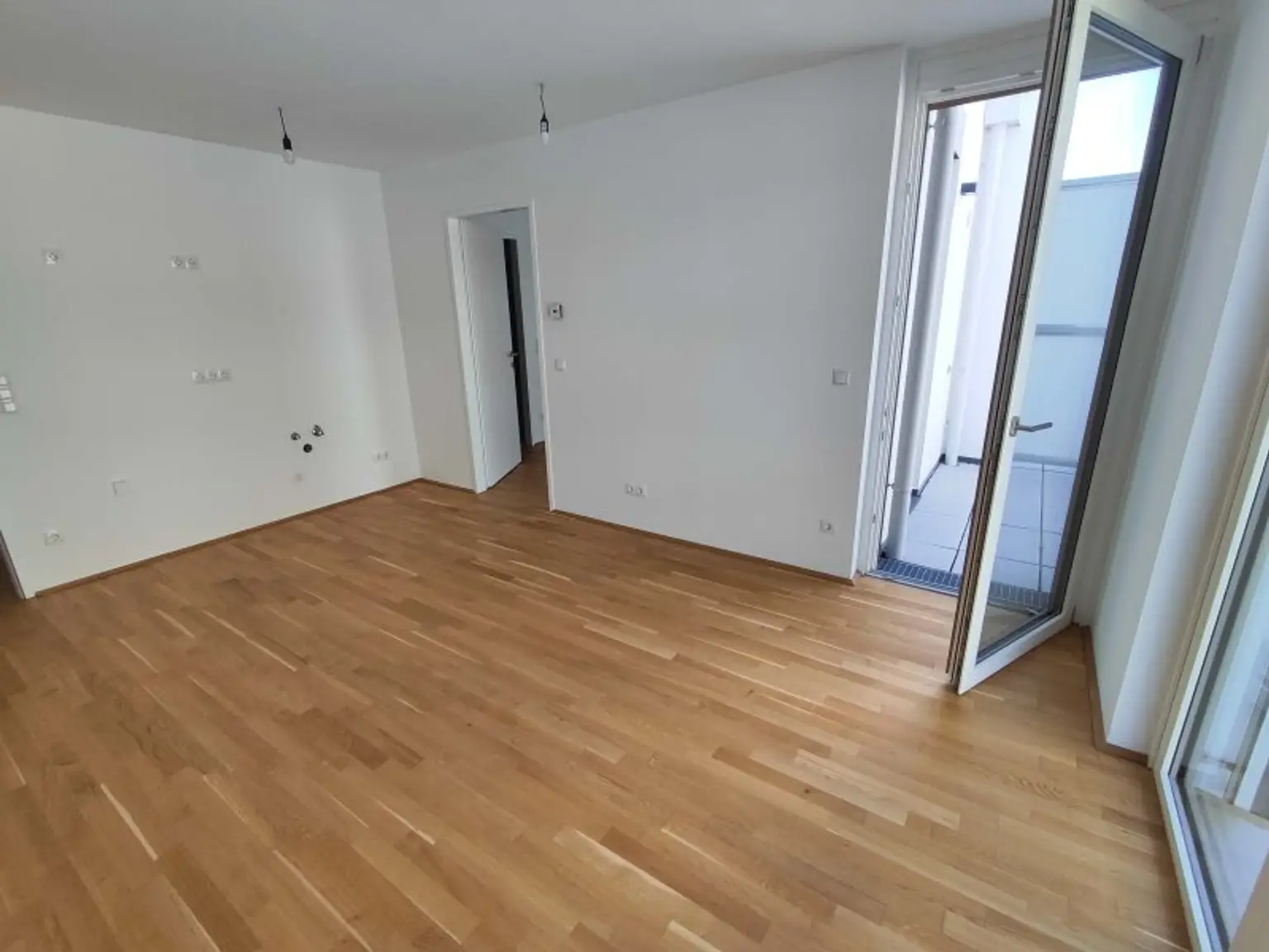 TOP NEUBAU 2-Zimmer-ERSTBEZUG mit Balkon im 4. OG in 1210 Wien! Top 1/30
