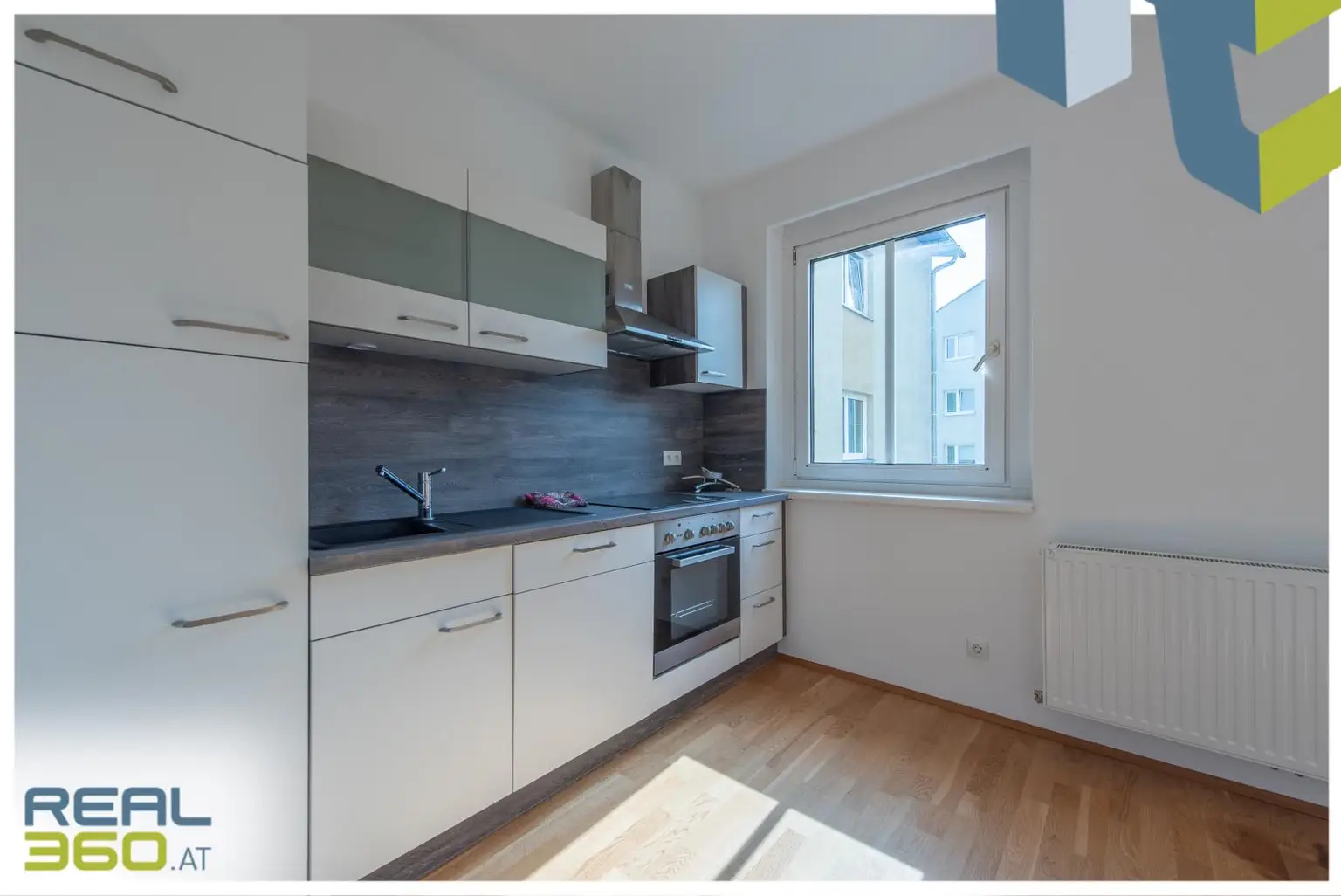 TOP 9 | Sanierte 3-Zimmerwohnung mit Balkon in Ruhelage inkl. Küche ist bereit für Sie! (Auch WG-geeignet)