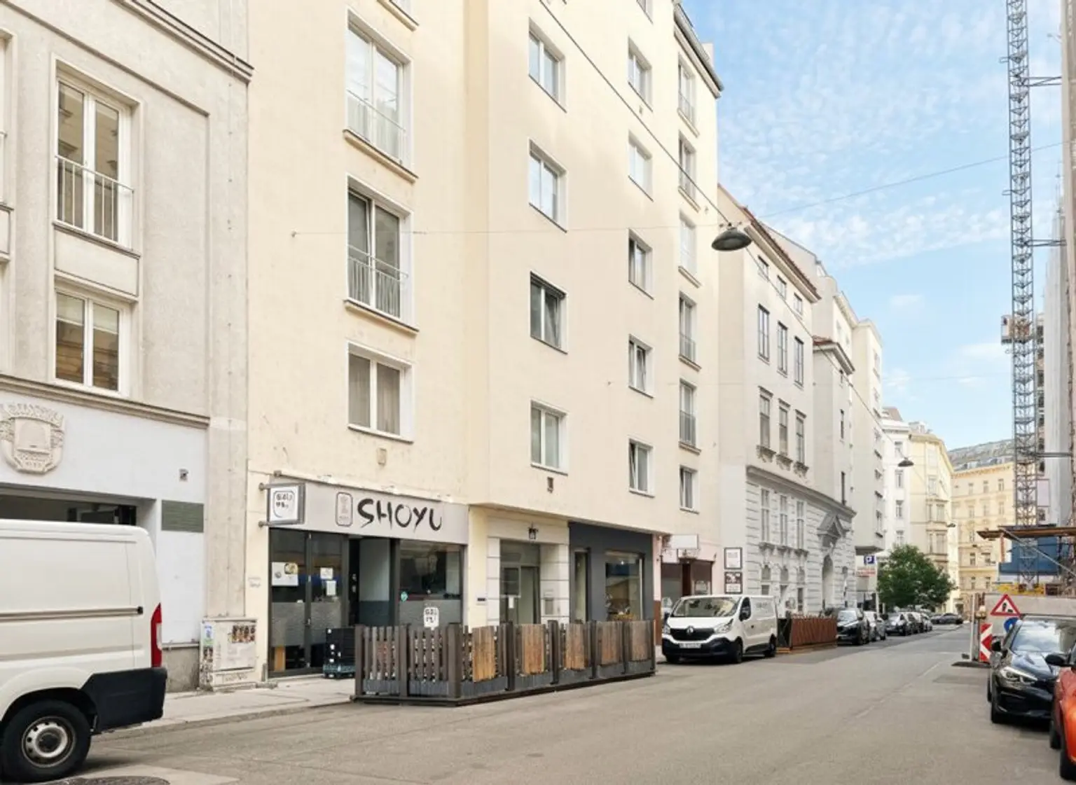 Wohnen an der Seilerstätte! Premium-Lage 1. Bezirk! 2-Zimmer-Altbauwohnung!