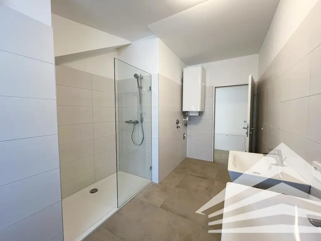 Außergewöhnliches 4-Zimmer Penthouse mit großem Balkon in Puchenau!