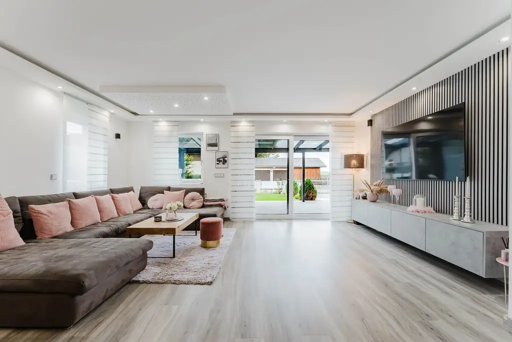 Modernes Einfamilienhaus in Regau!!