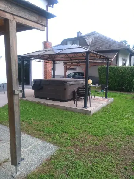 Haus am See mit eigenem Seezugang in Leopoldsdorf!!