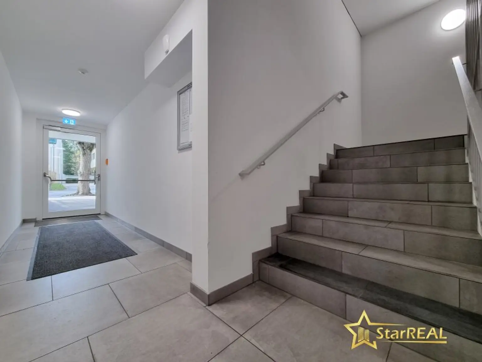 STILVOLLE 4-ZIMMER-ERSTBEZUGWOHNUNG IN ZENTRUMSNAHER LAGE VON MÖDLING - BALKON, 2 BÄDER & TIEFGARAGE OPTIONAL.