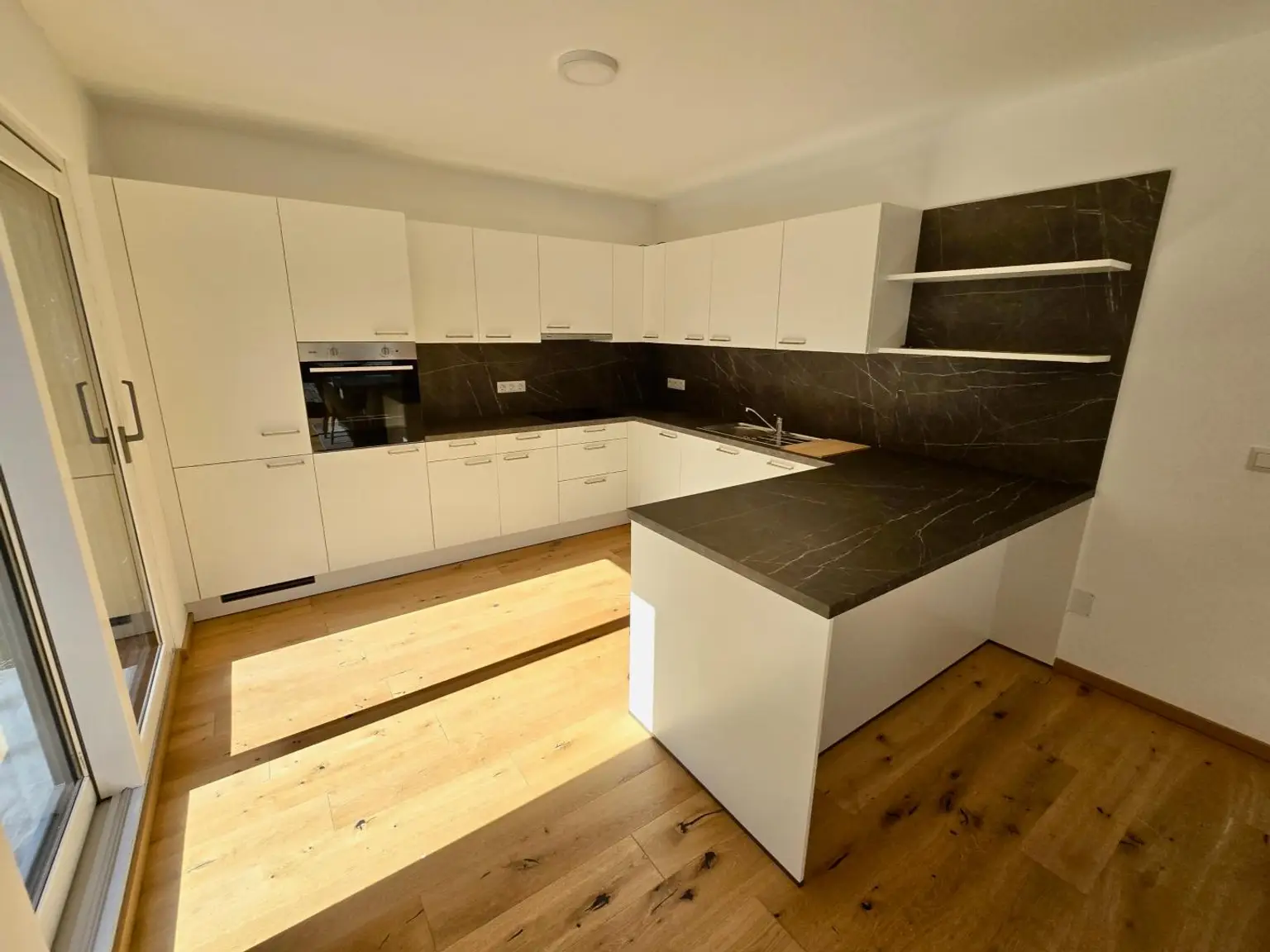 ERSTBEZUG - Doppelhaushälfte - 130 m² - 4 Zi - Nähe Klosterneuburg
