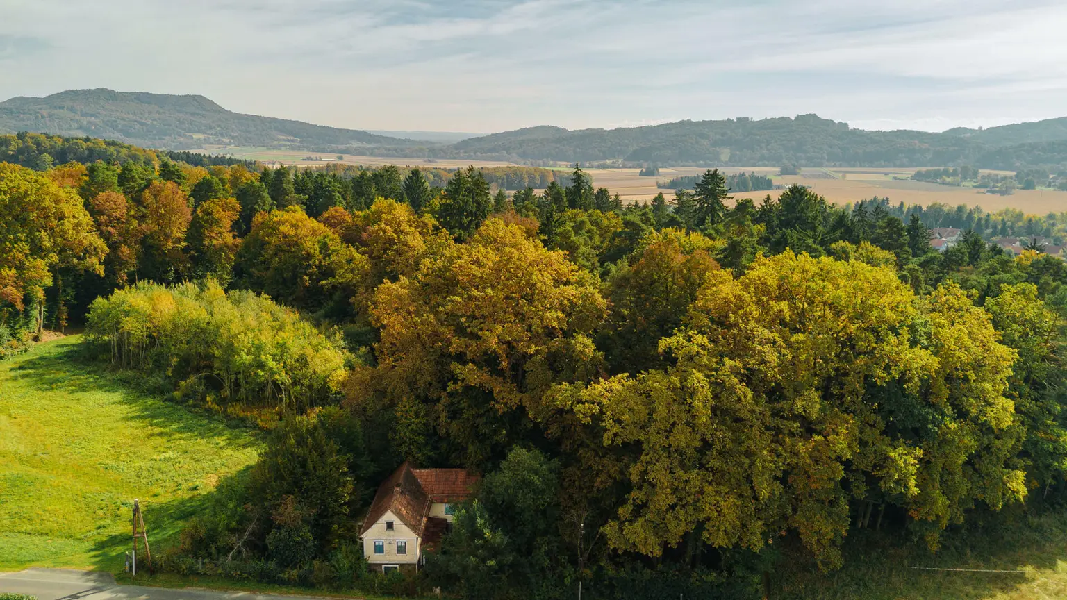 Sanierungsbedürftiges Einfamilienhaus mit toller Aussicht beim Zentrum von Hengsberg