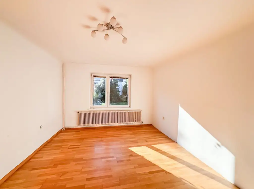 Einfamilienhaus mit 603 m2 Garten beim Auhof Center zu vermieten! Private oder gewerbliche Nutzung möglich! Arbeiterquartier!