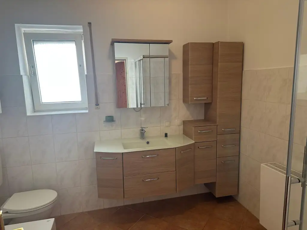 Wohnung zu vermieten, ideal für größere Familien