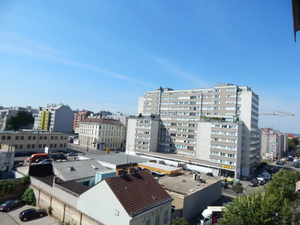 Charmante helle Wohnung mit Loggia – Ihr neues Zuhause