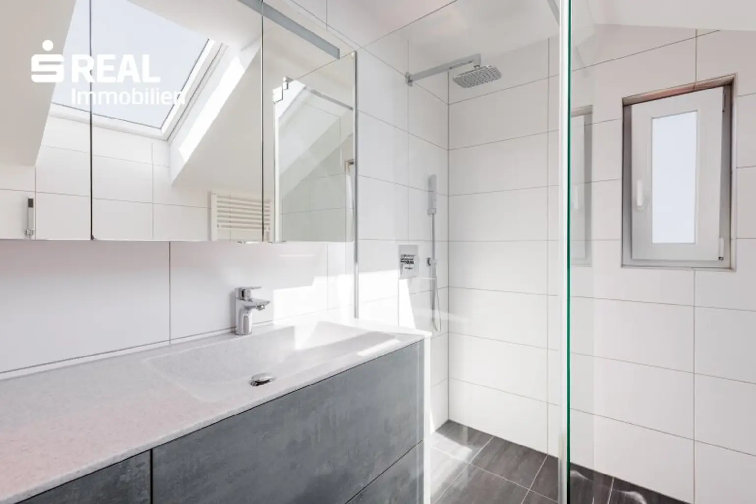 Badezimmer DG