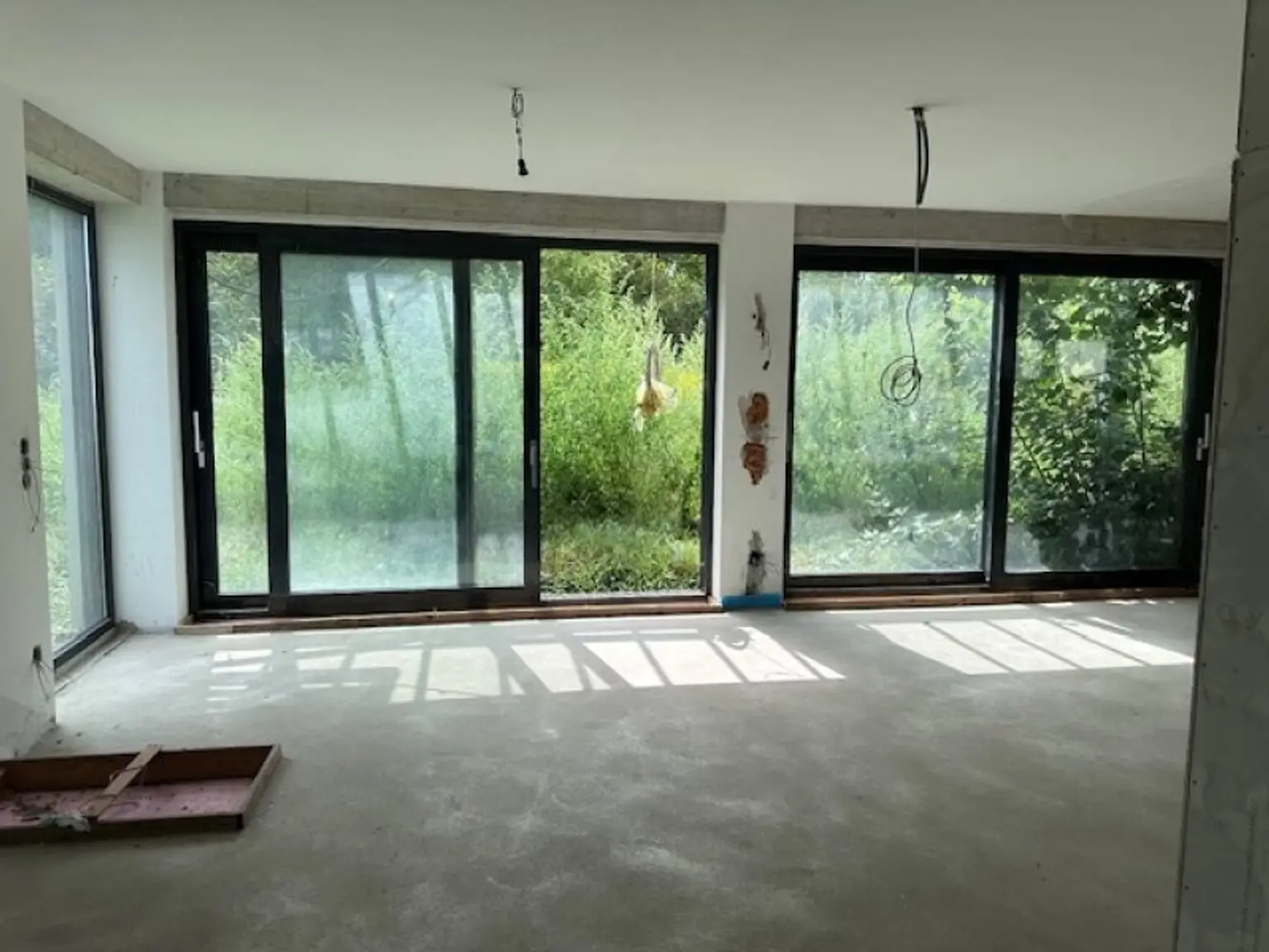 TRAUMHAUS mit POOL am AUWALD mit Blick ins GRÜNE