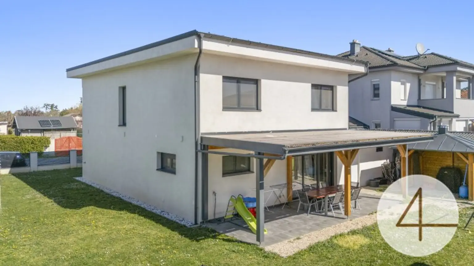Hochwertiges Traumhaus mit Terrasse, Garage & Carport