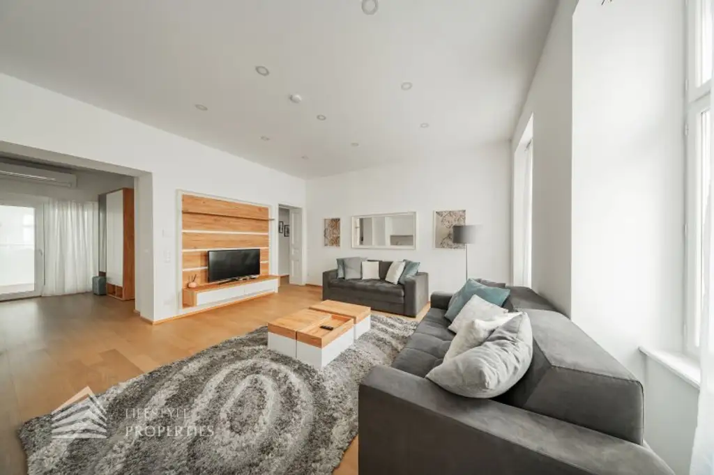 Exklusive 3-Zimmer-Eigentumswohnung mit Terrasse in ruhiger, zentraler Lage in Wien