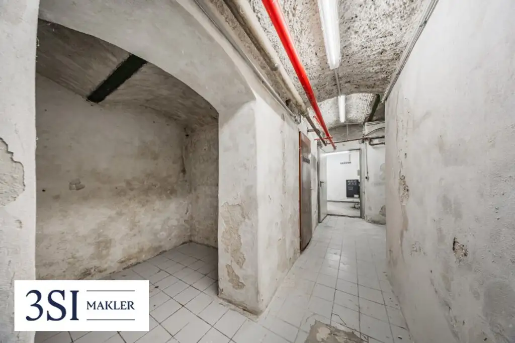 Großzügiges Lager in direkter U-Bahn-Nähe des 16. Bezirks