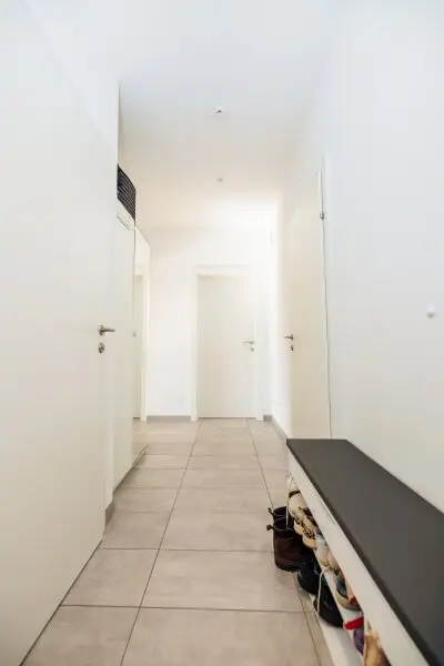 SMART-LIVING I STYLISCHES PENTHOUSE I KLIMA I SONNENTERRASSE I OFFENE DESIGN-KÜCHE I ELEGANTES BAD MIT REGENDUSCHE I