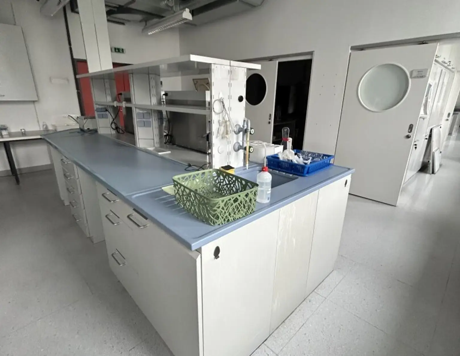Vollausgestattete Laborflächen im Vienna Bio Center